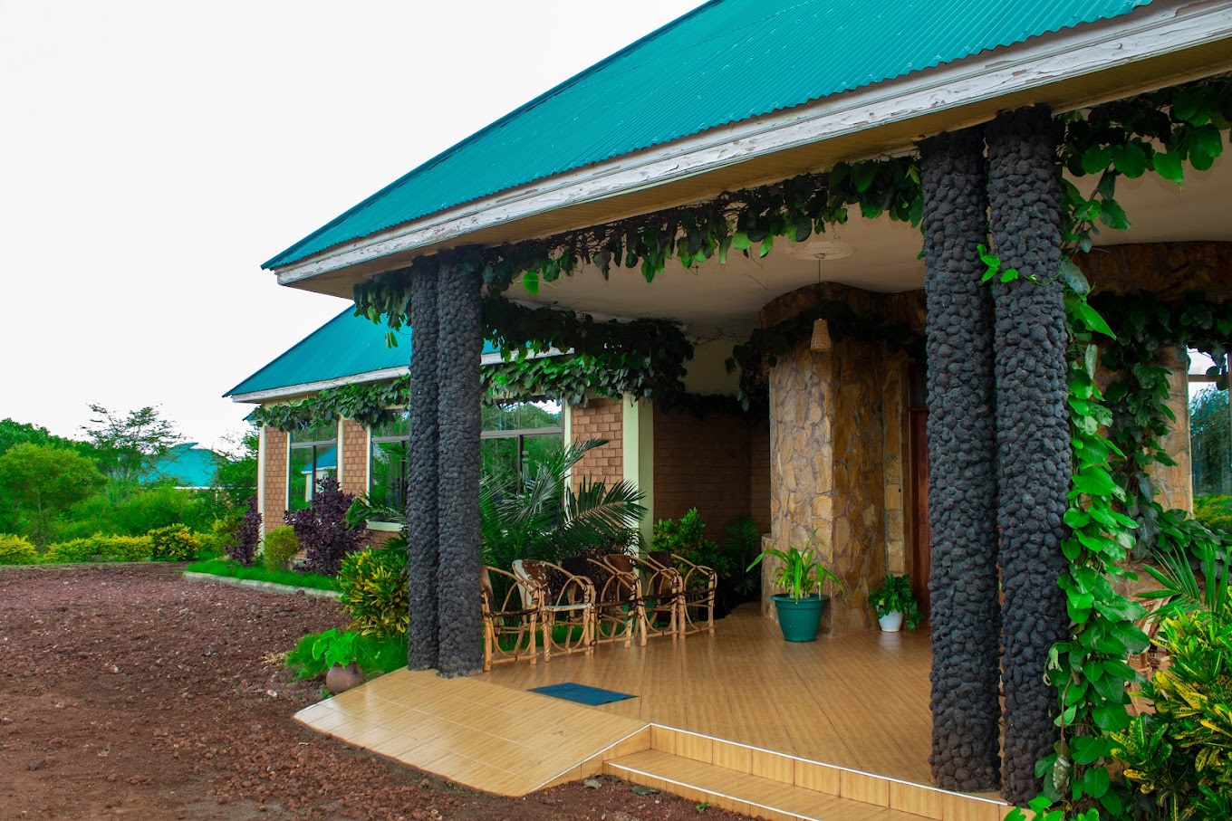 Flamingo-Lodge Exterior View